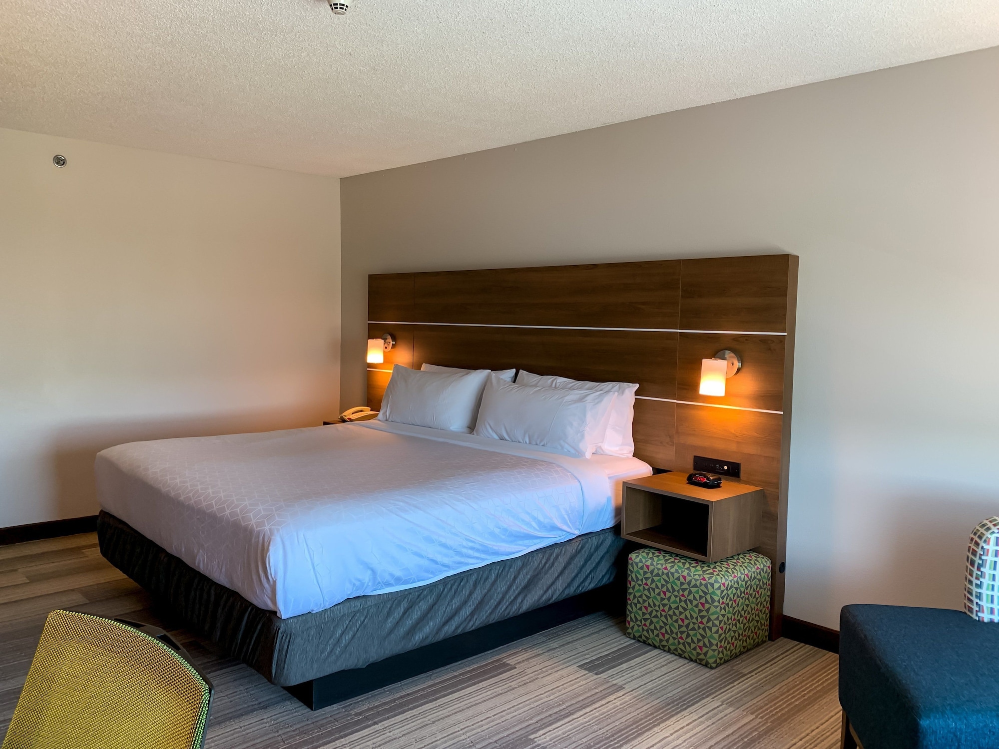 holiday inn express and suites lexington dtwn area keenland by ihg