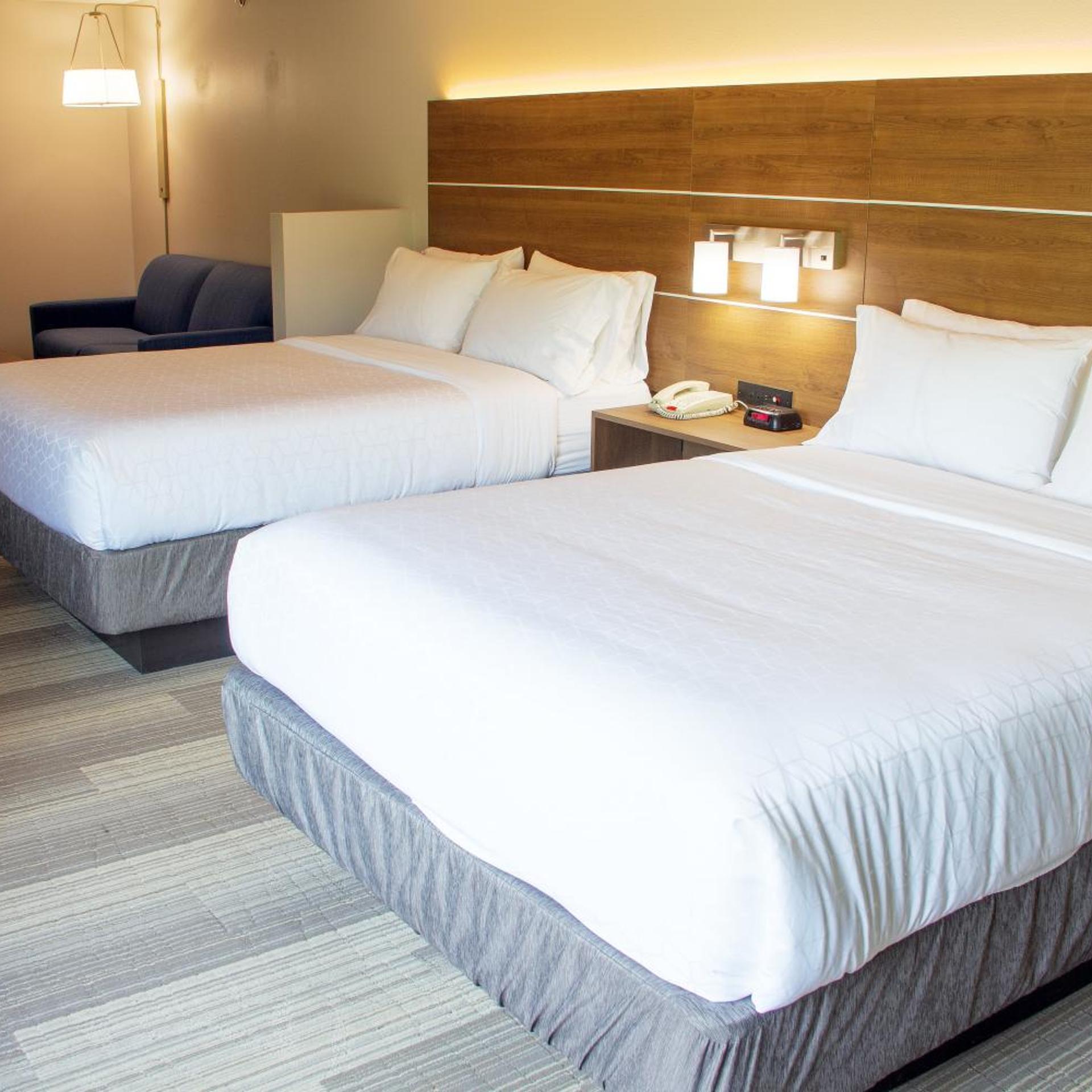holiday inn express and suites lexington dtwn area keenland by ihg
