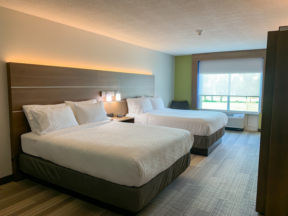 holiday inn express and suites lexington dtwn area keenland by ihg
