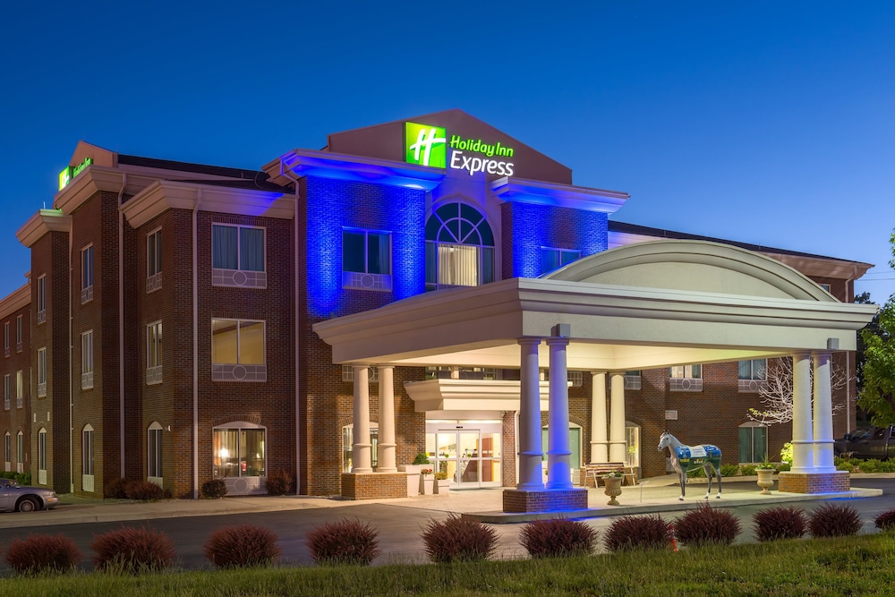 holiday inn express and suites lexington dtwn area keenland by ihg