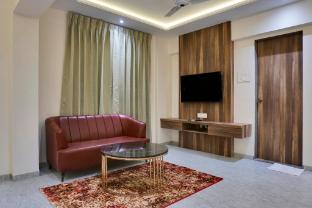 super the grand imperial pune