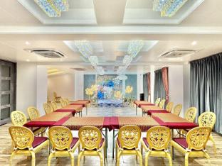 super the grand imperial pune