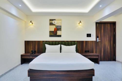 the grand imperial pune