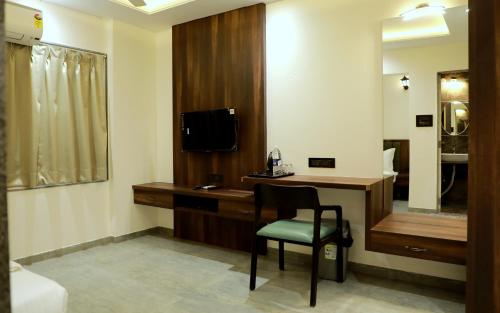 the grand imperial pune