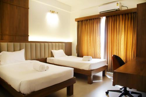 Hunkal Stays,,4 star