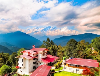 yashshree pelling chekhim retreat