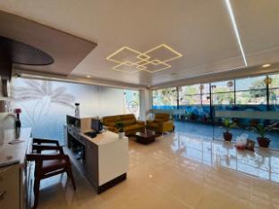 hiwa boutique hotel