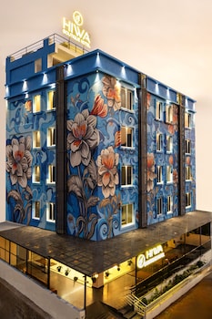hiwa boutique hotel