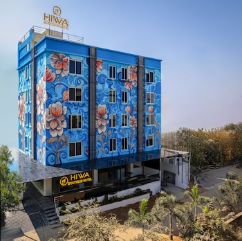 hiwa boutique hotel
