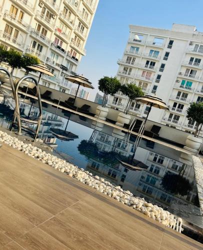 dlf mypad rizz stay studio apartment