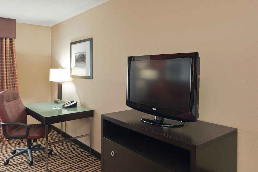 holiday inn hotel and suites lima by ihg