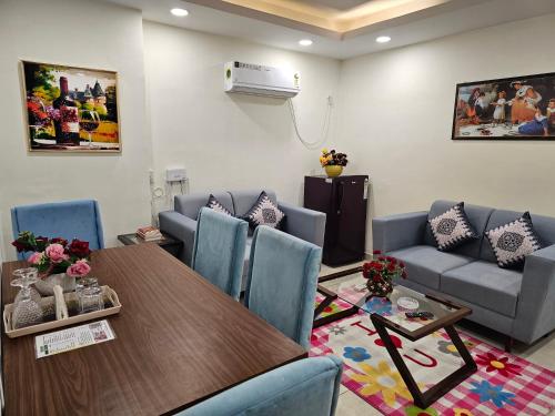 ultra luxury 1bhk 1121 flat by bliss stay