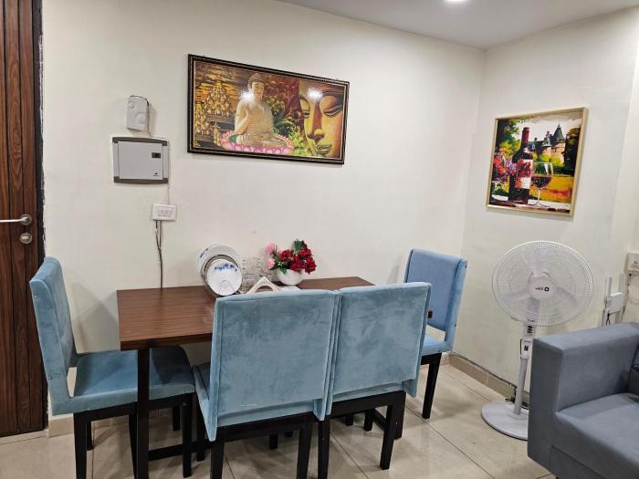 ultra luxury 1bhk 1121 flat by bliss stay