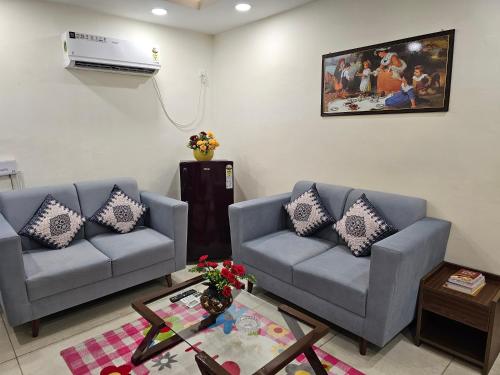 ultra luxury 1bhk 1121 flat by bliss stay