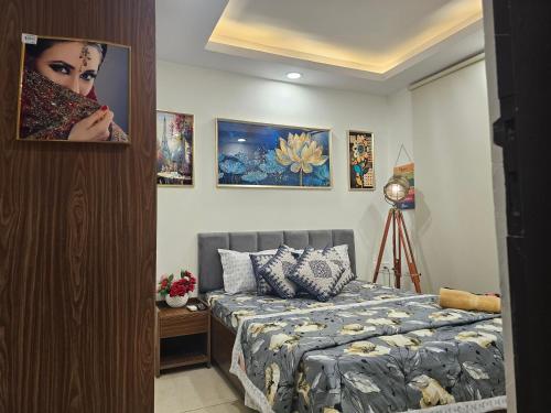 ultra luxury 1bhk 1121 flat by bliss stay