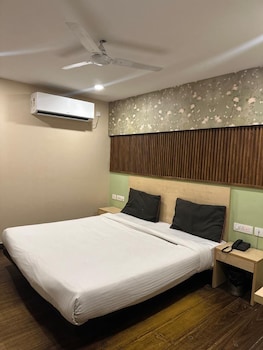 hotel shore i faridabad