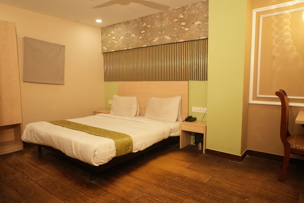hotel shore i faridabad
