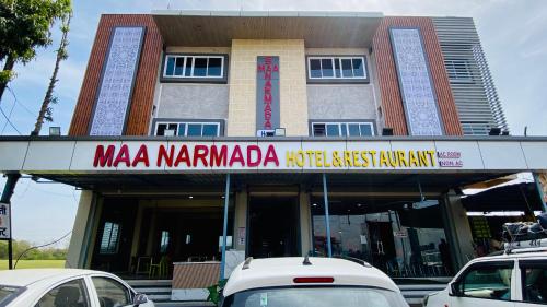 Maa Narmada Hotel & Family Restaurant,,3 star