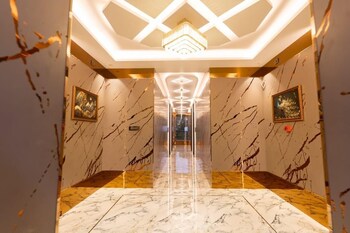 nachi grand residency