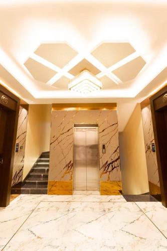 Nachi Grand Residency,,3 star