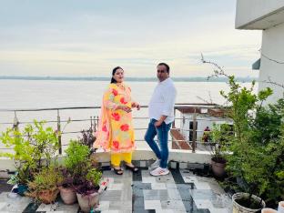 river view paying guest house