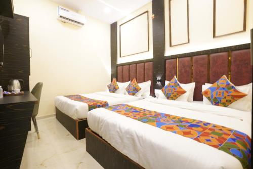 Hotel Sky Suites-Sahar Cargo,,3 star