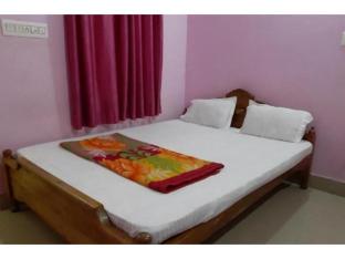 dhamstay hotel star lodge near beach puri