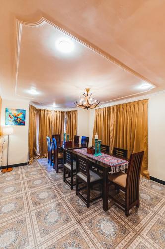 chinar wood cottage
