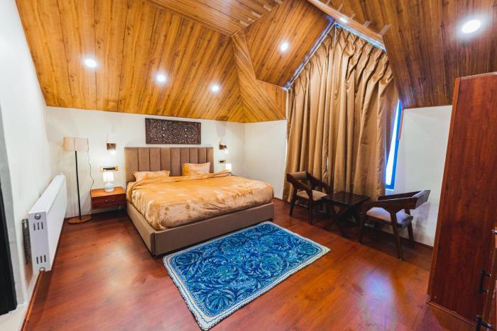 chinar wood cottage