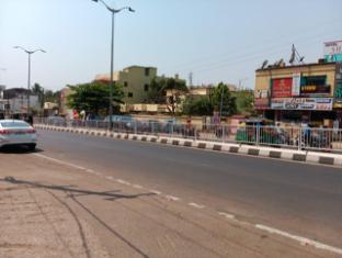 nandighosh lagoon guest house