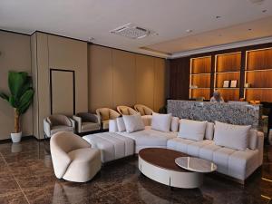 moon hotel