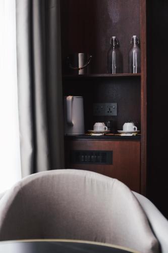 moon hotel