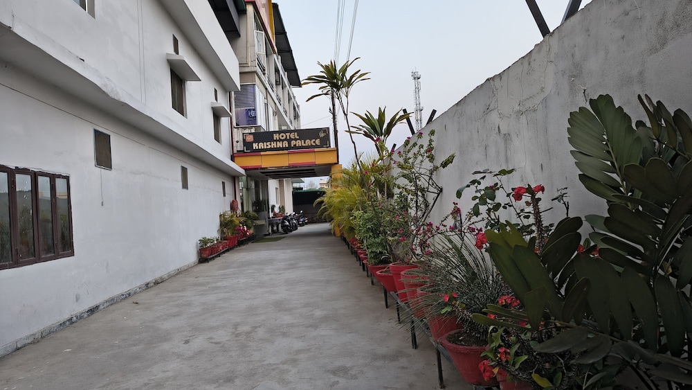 hotel krishna palace