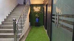 hotel krishna palace