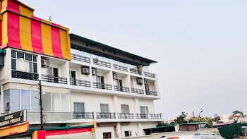 hotel krishna palace