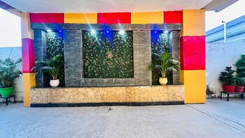 hotel krishna palace