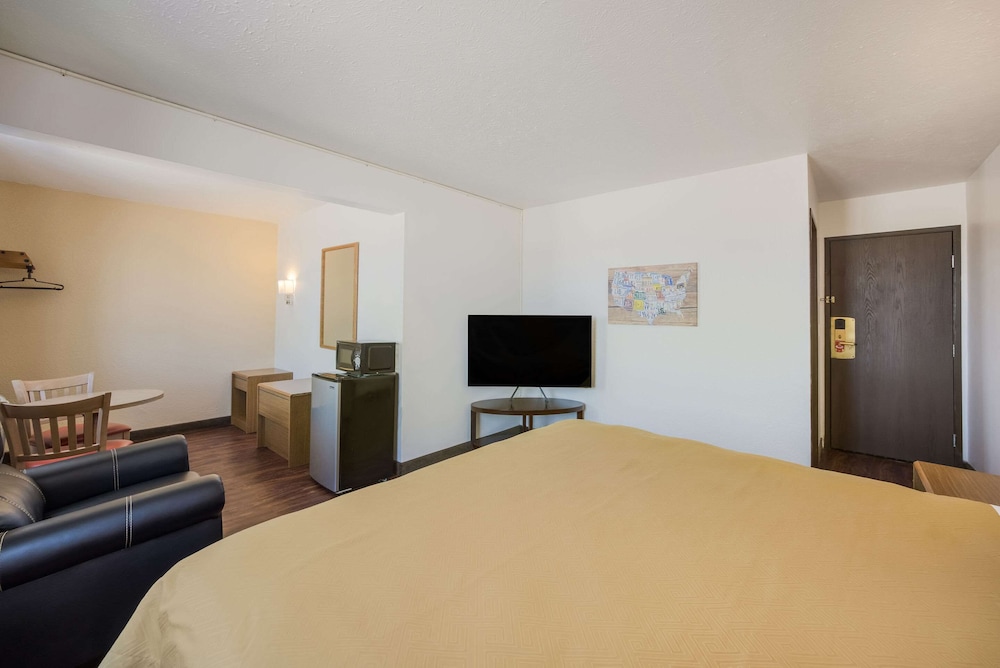 motel 6 limon co i 70