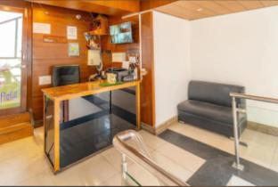 nova mayfield hotel at mall road