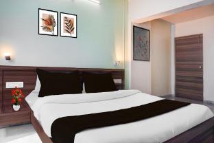 super townhouse ambegaon road katraj formerly white castle