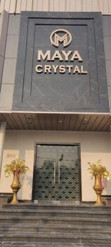 hotel maya crystal