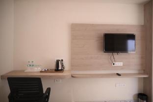 shalom a boutique hotel