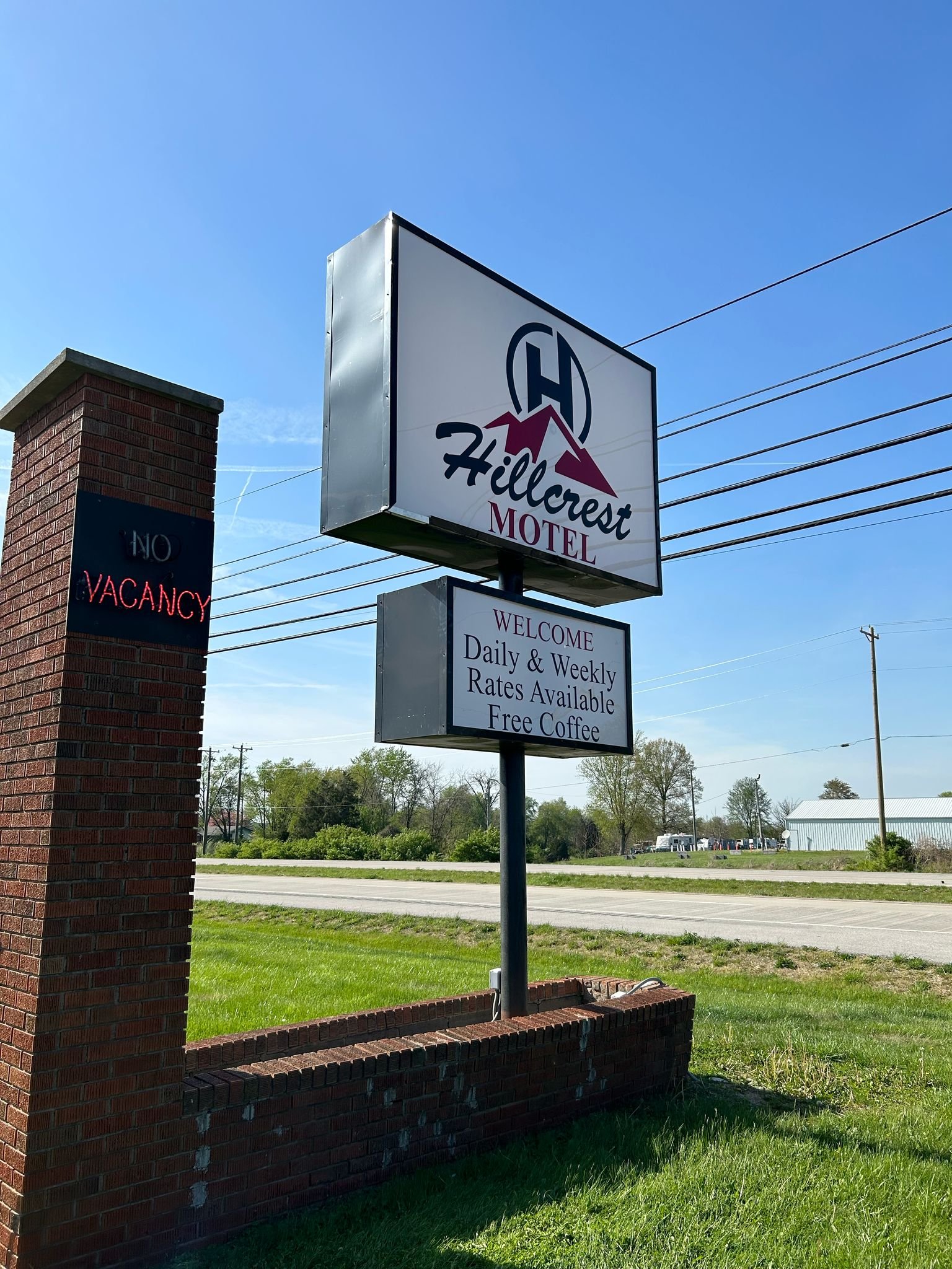 hillcrest motel by oyo aurora in near lawrenceburg