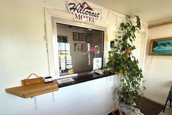 Hillcrest Motel By Oyo Aurora In Near Lawrenceburg,,3 star