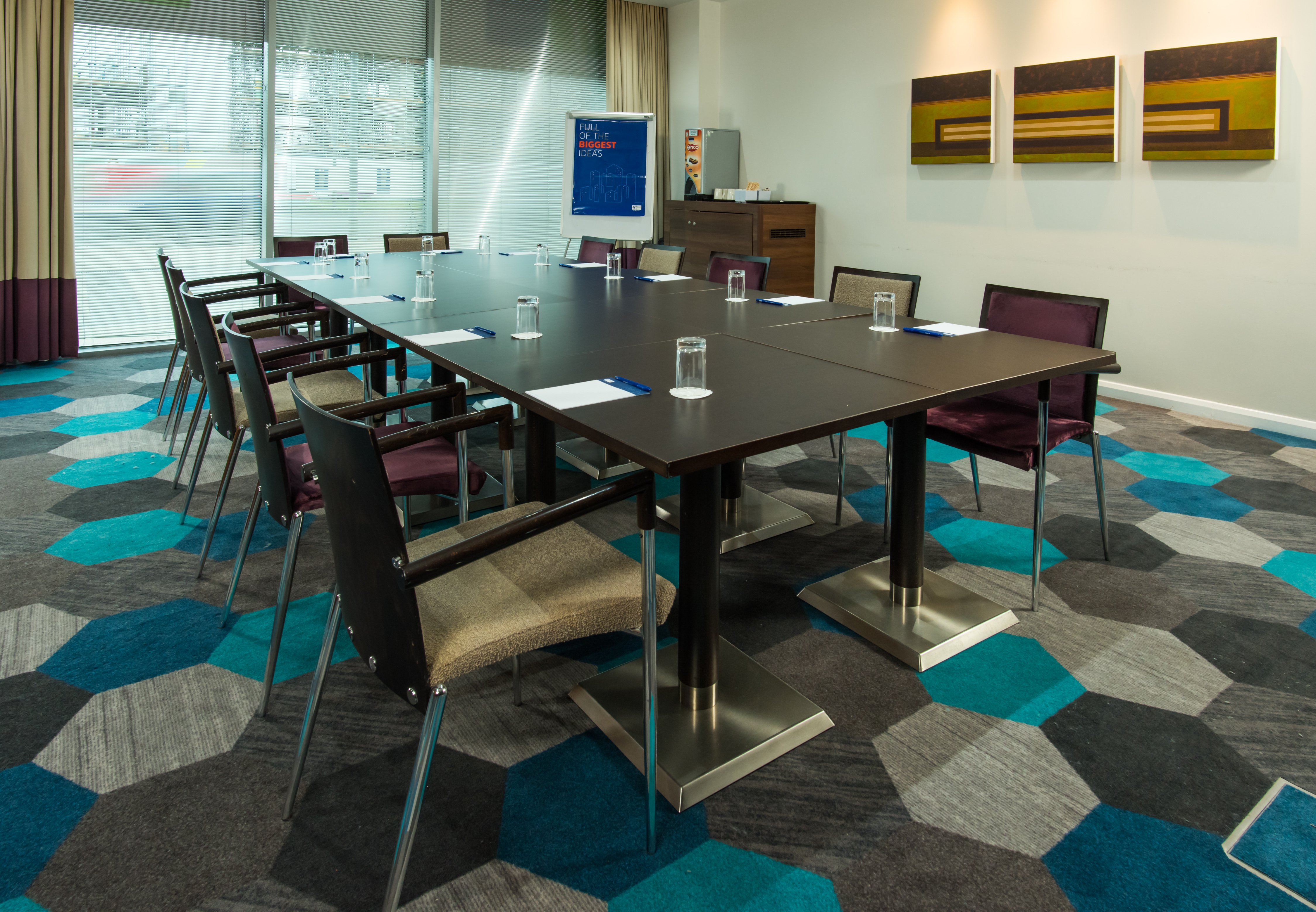 holiday inn express lincoln city centre an ihg hotel