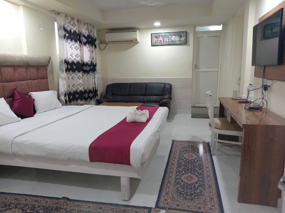 dhamstay hotel swagat premium bhubaneswr