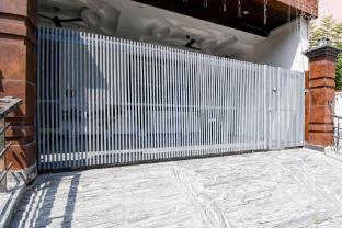 collection o the oraya