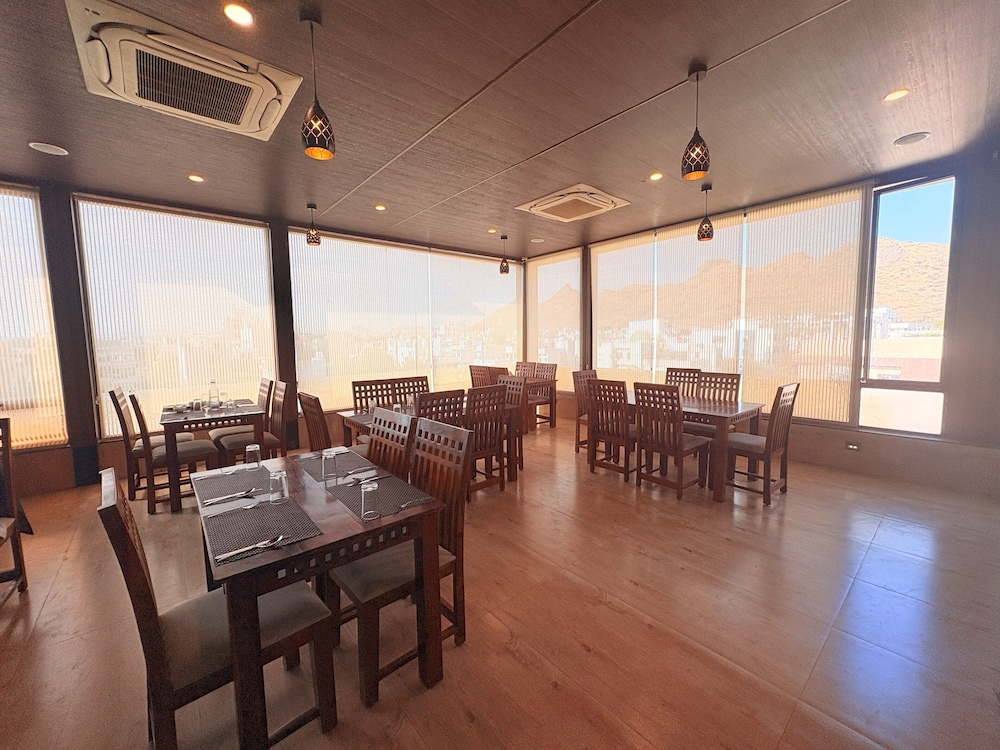 parampara hotels and resorts