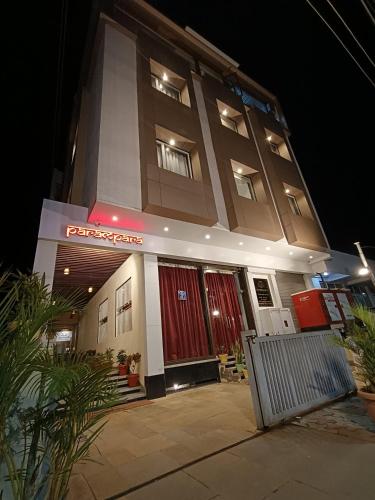 Parampara Hotels And Resorts,,3 star