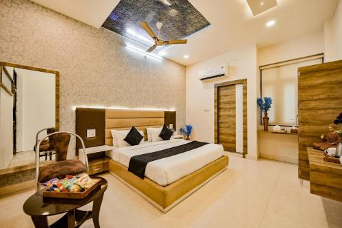 hotel blueberry resort bhilwara