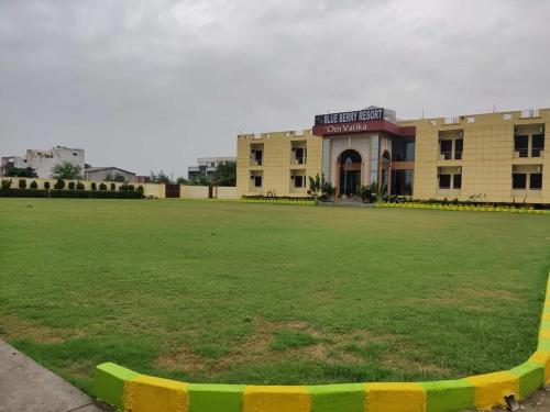 hotel blueberry resort bhilwara